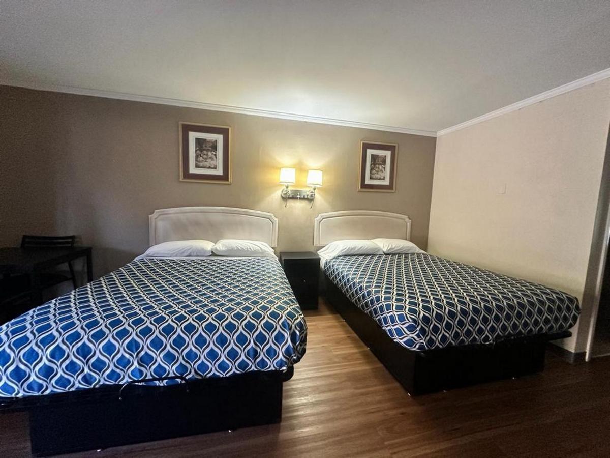 Loyalty Inn Rockingham Esterno foto