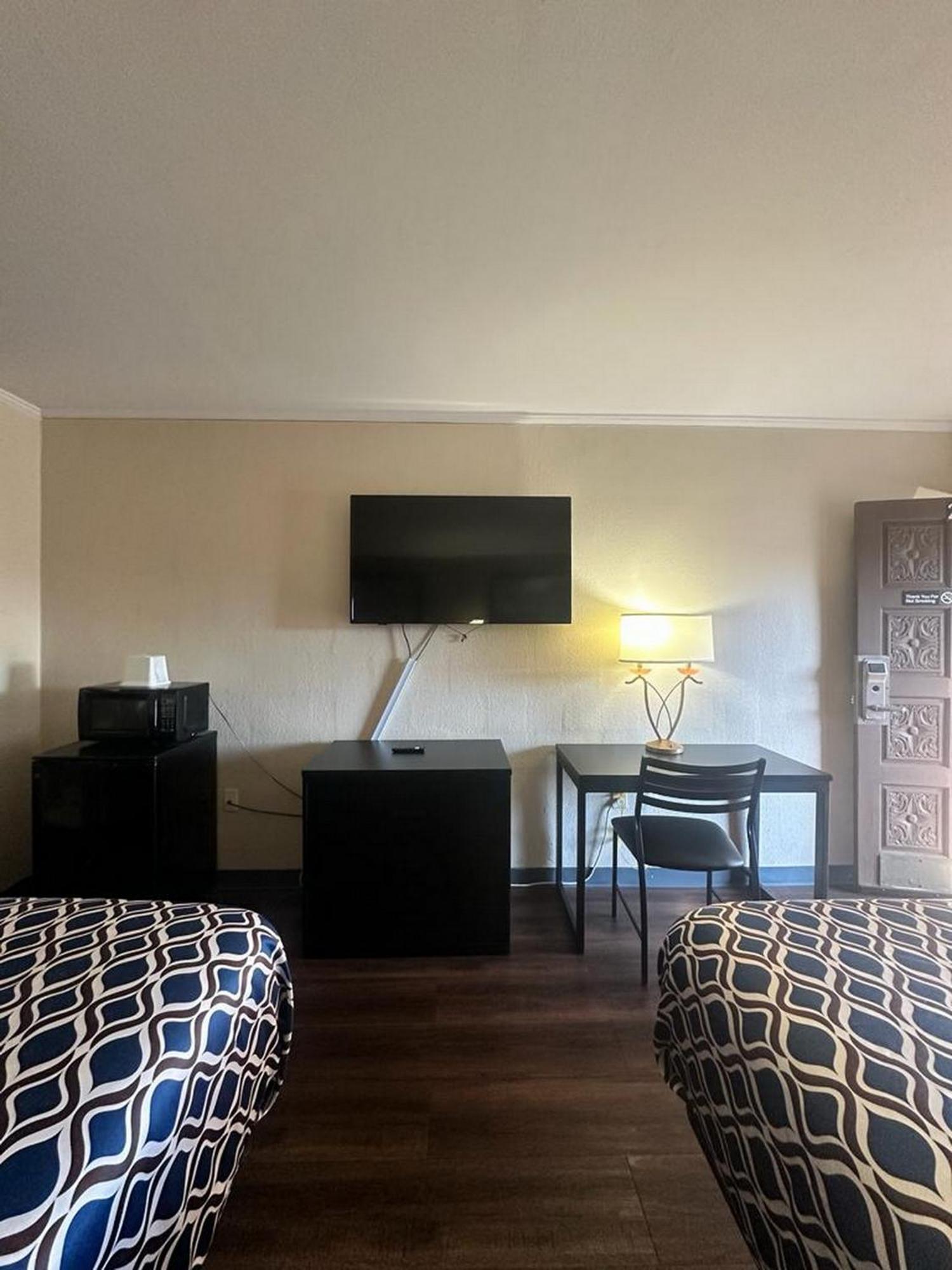 Loyalty Inn Rockingham Esterno foto