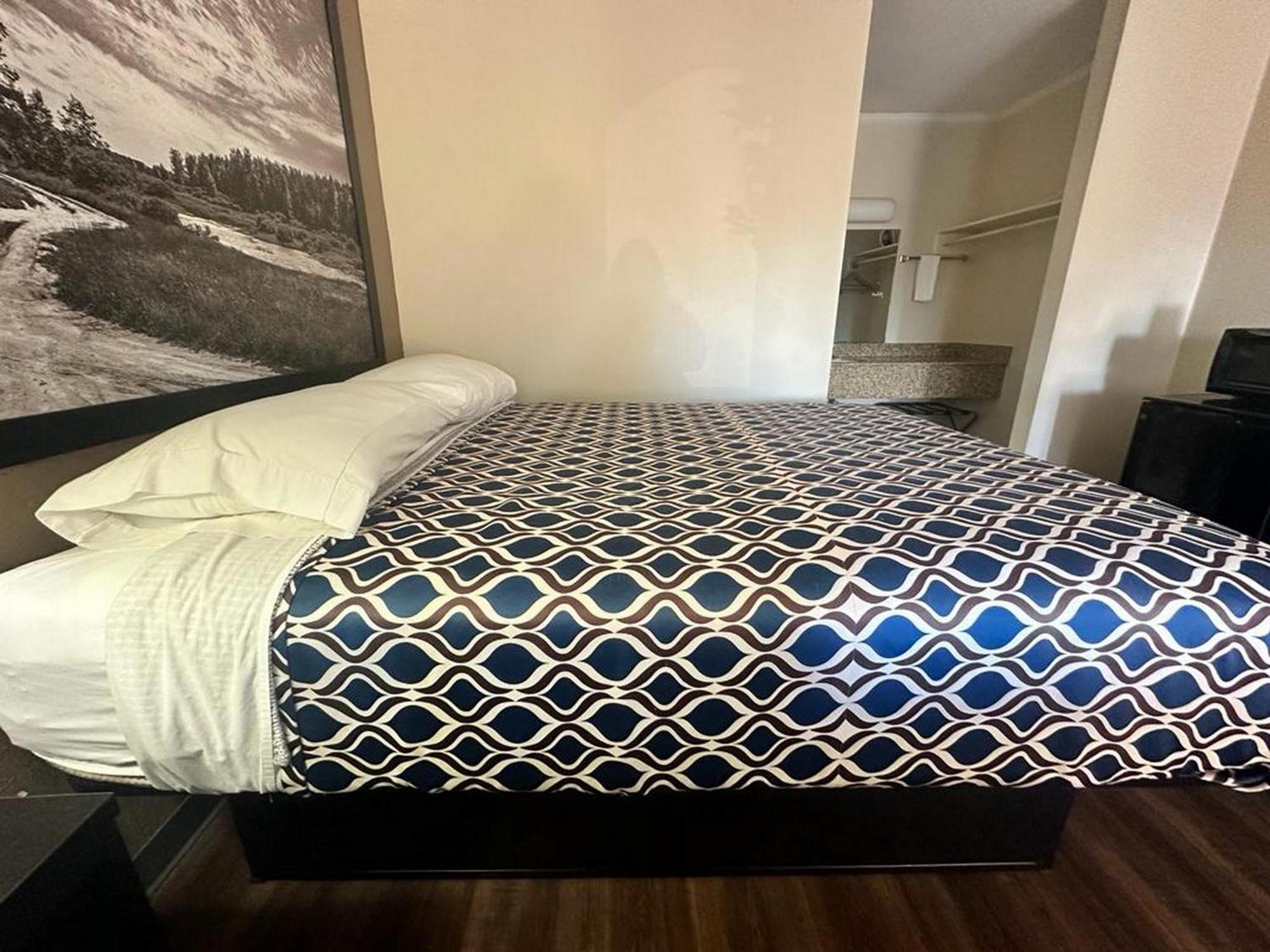 Loyalty Inn Rockingham Esterno foto