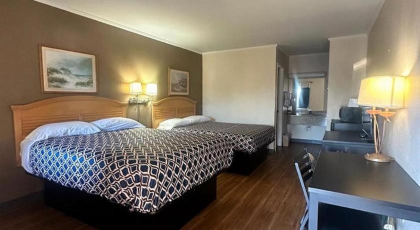 Loyalty Inn Rockingham Esterno foto