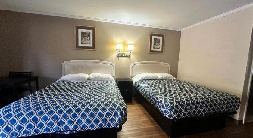 Loyalty Inn Rockingham Esterno foto