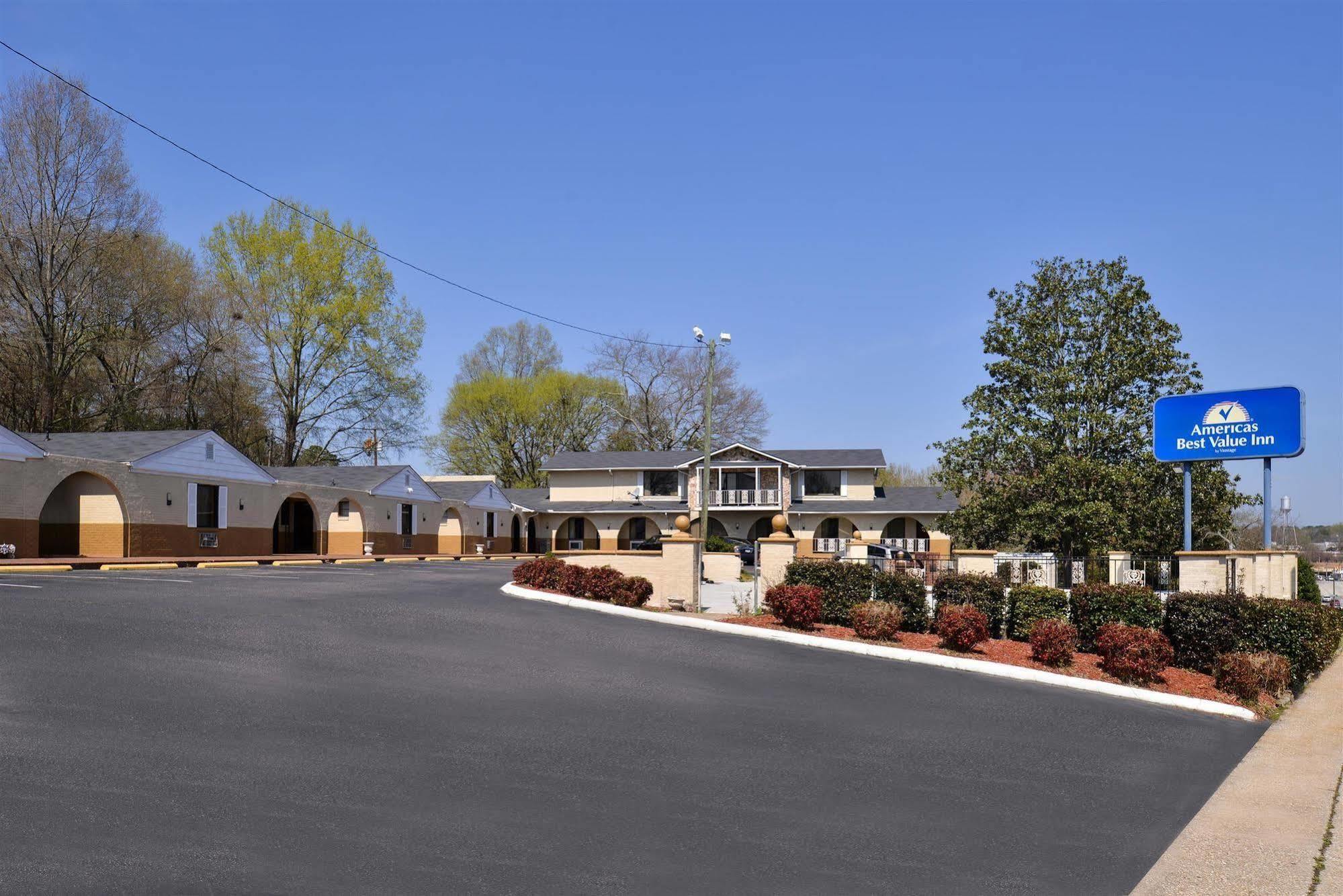 Loyalty Inn Rockingham Esterno foto
